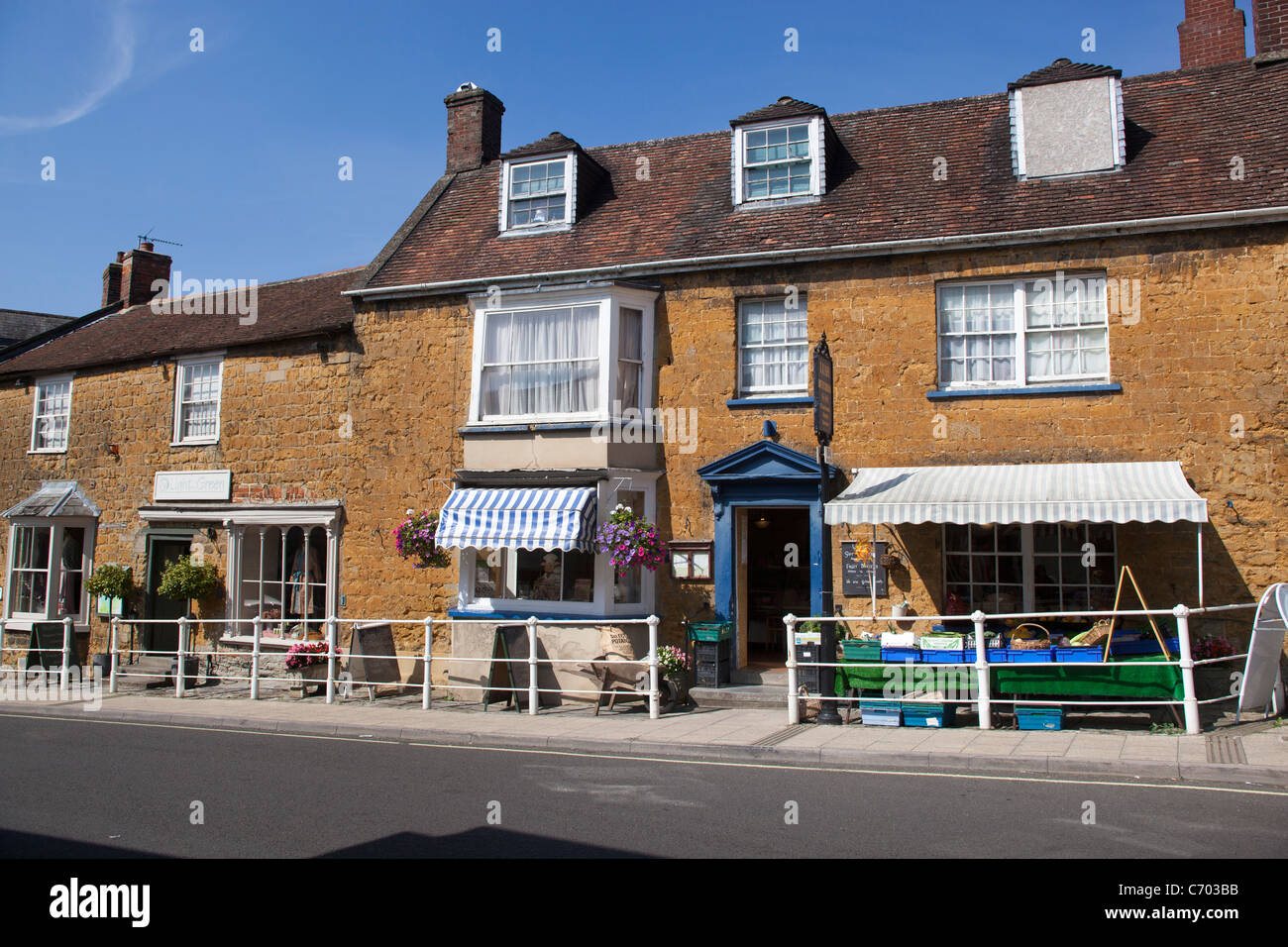 Castle cary hires stock photography and images Alamy