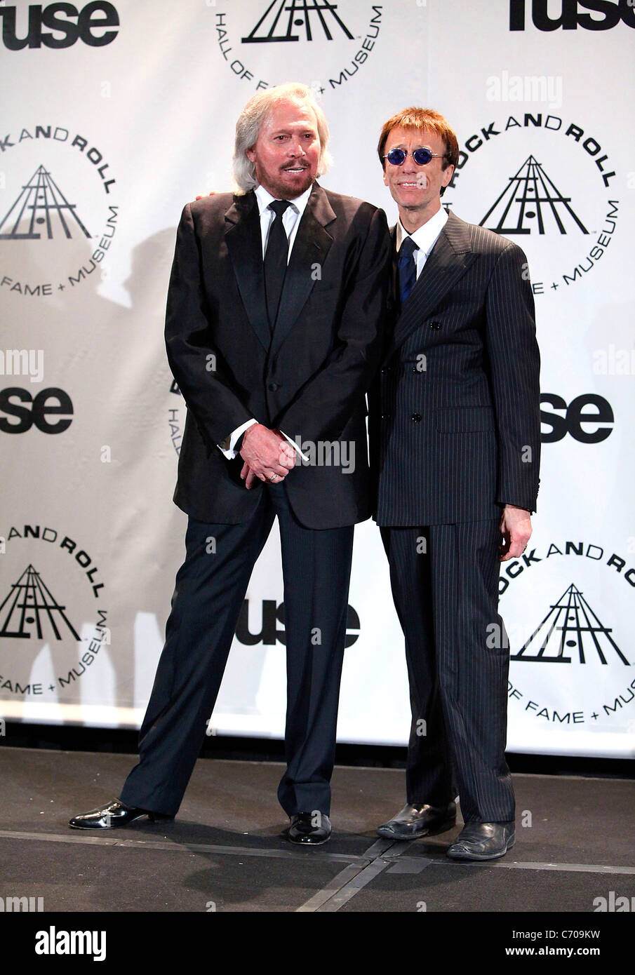 Barry Gibb and Robin Gibb of the Bee Gees 25th Annual Rock And Roll Hall Of Fame Induction Ceremony - Press Room at the Waldorf Stock Photo