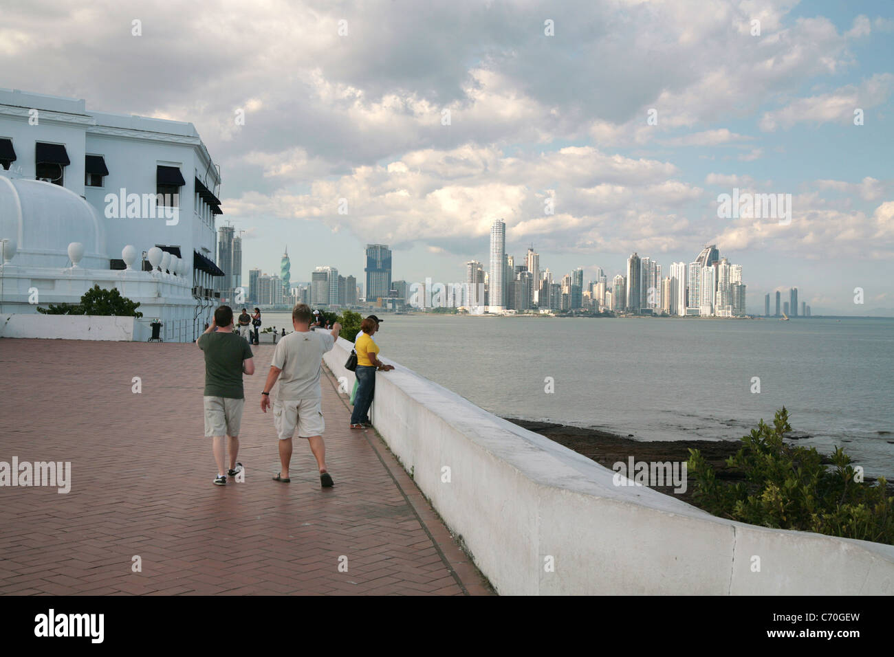 Paseo de las Bóvedas, Plaza de Francia, Casco Antiguo, Panama City, Panama  Stock Photo - Alamy