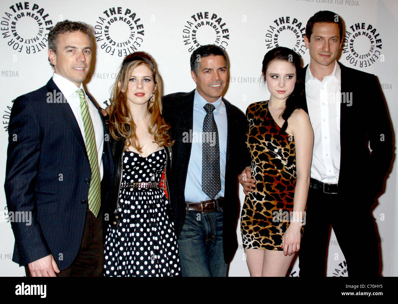 Sasha Roiz Wife