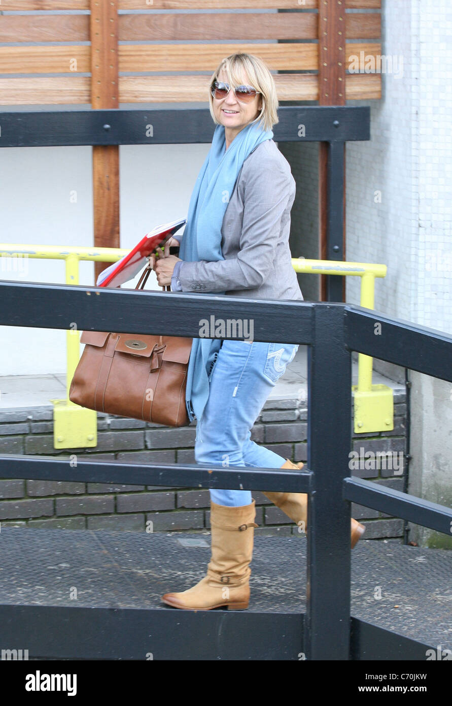 Carol McGiffin outside the ITV studios London, England - 06.04.10 Stock