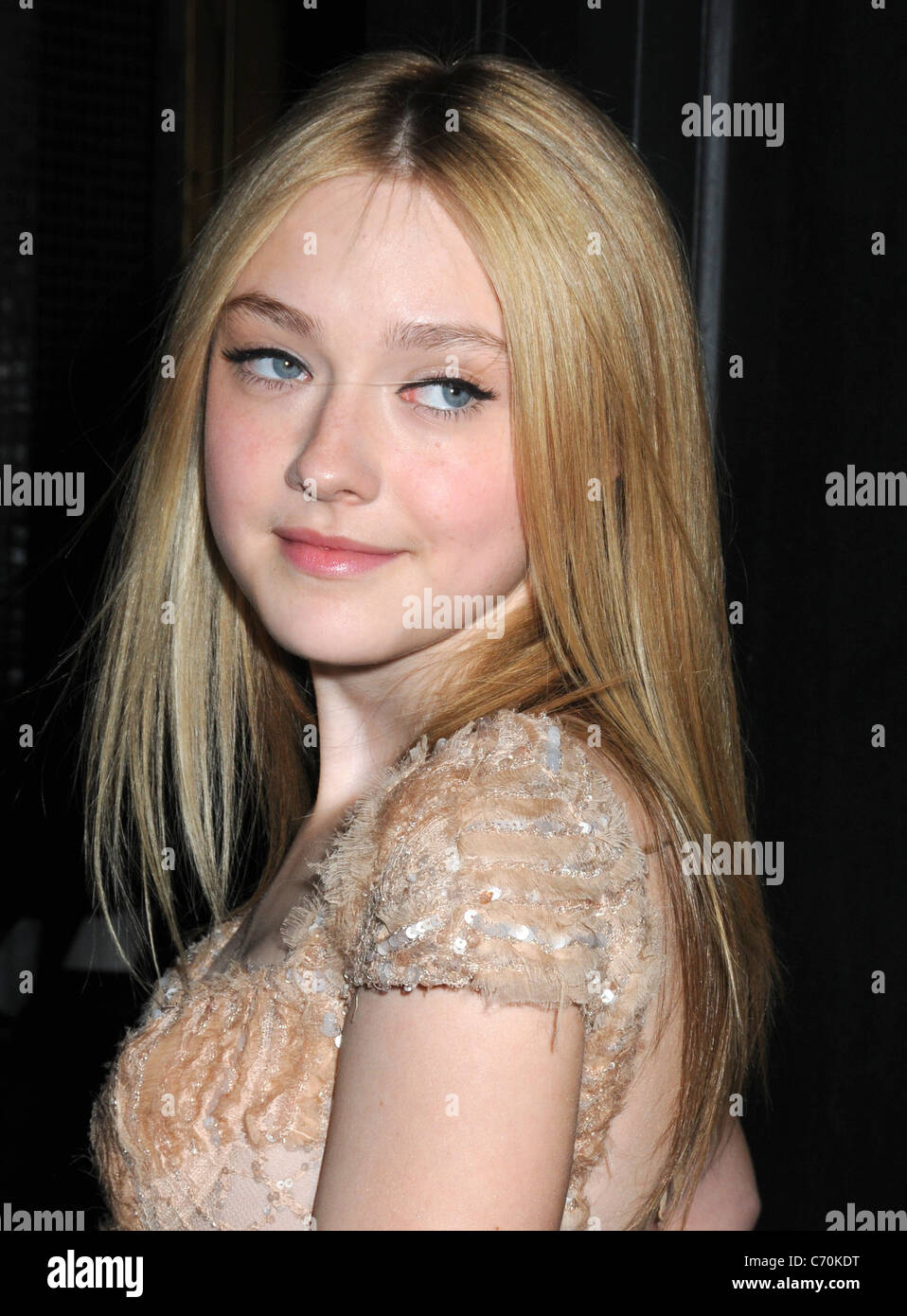 Dakota Fanning The Ny Premiere Of The Runaways Shown At The Landmark