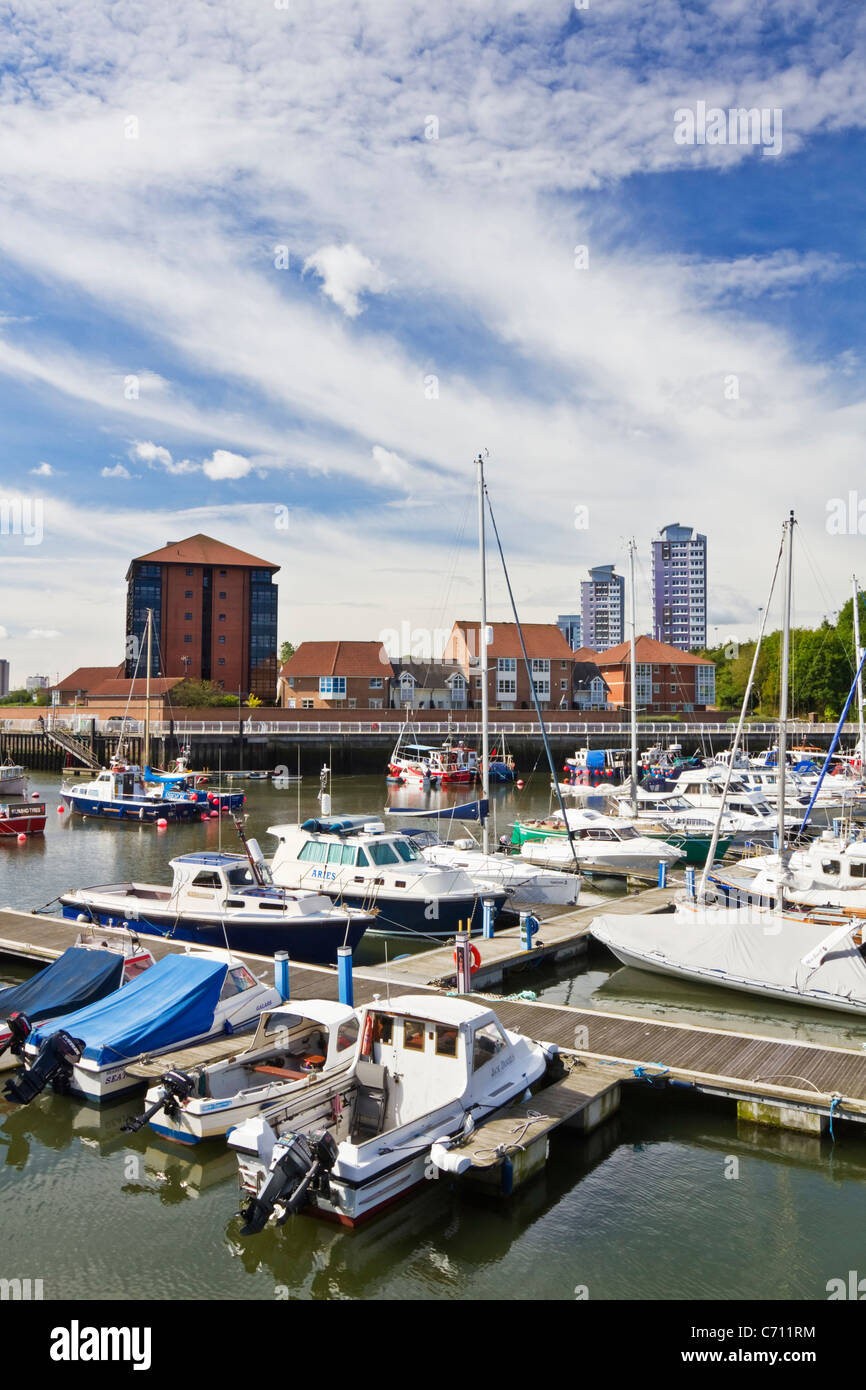 Sunderland marina hires stock photography and images Alamy
