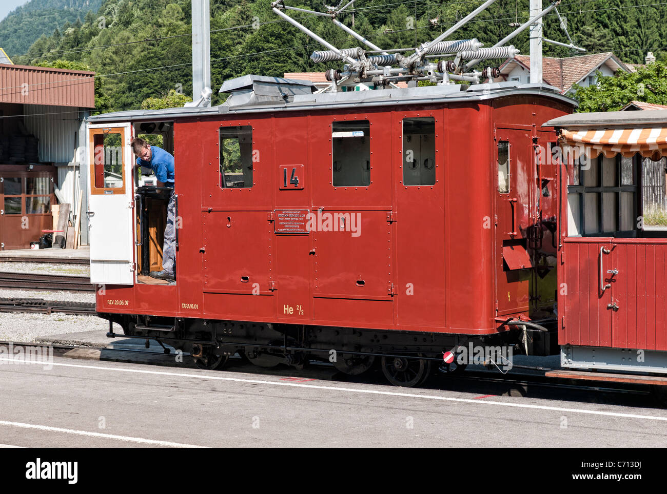 Narrow Gauge Electric atelieryuwa.ciao.jp
