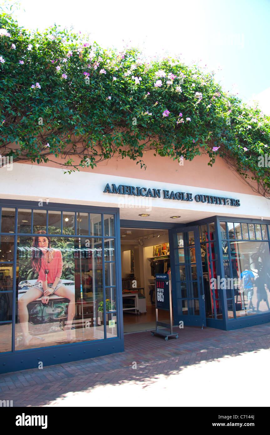 American Eagle store front Stock Photo - Alamy