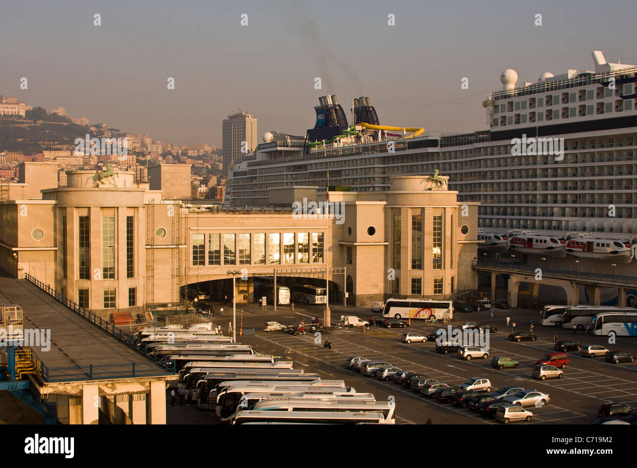 Naples port building hi-res stock photography and images - Alamy