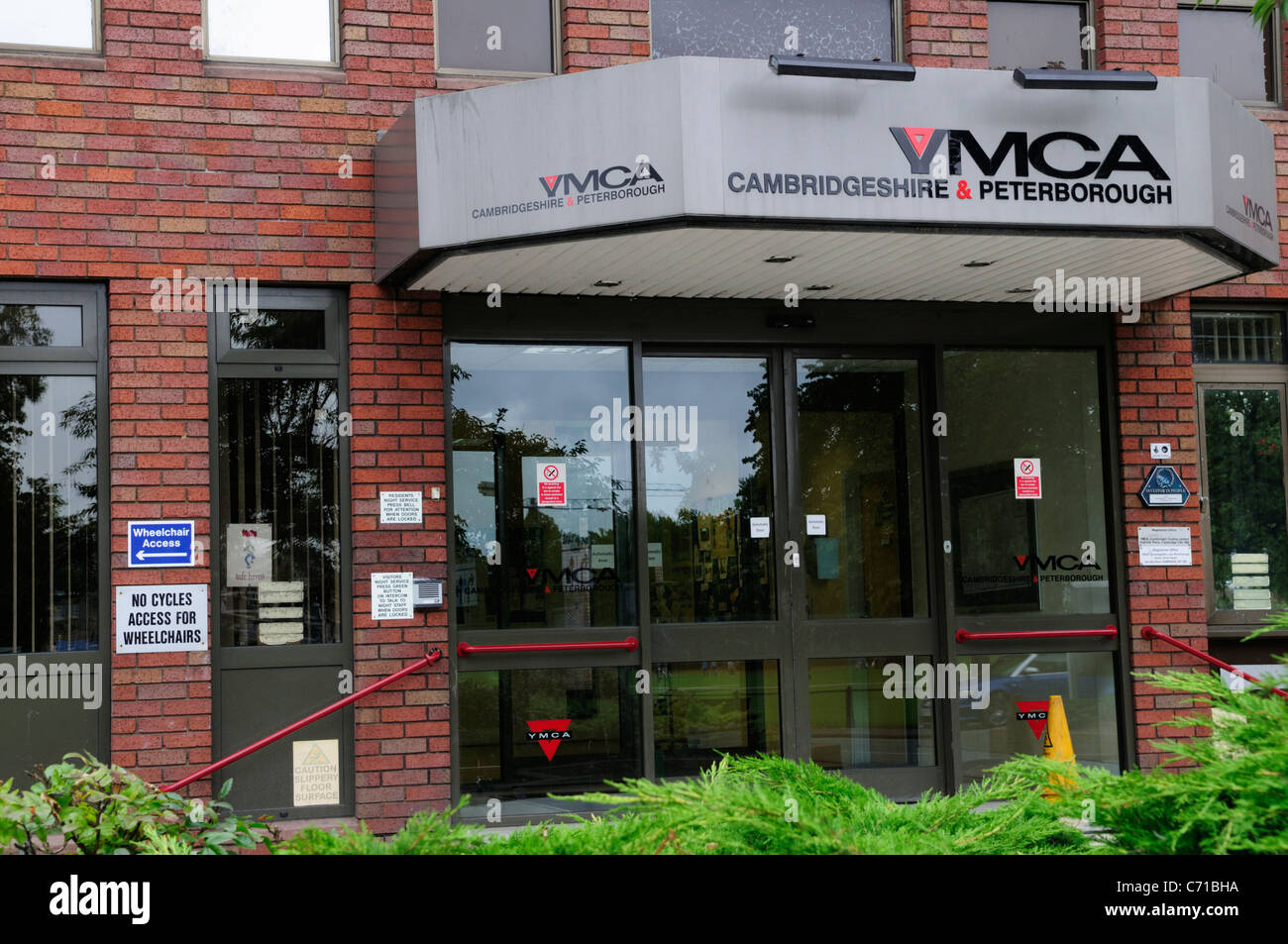 Cambridge and Peterborough YMCA, Gonville Place, Cambridge, England, UK Stock Photo Alamy