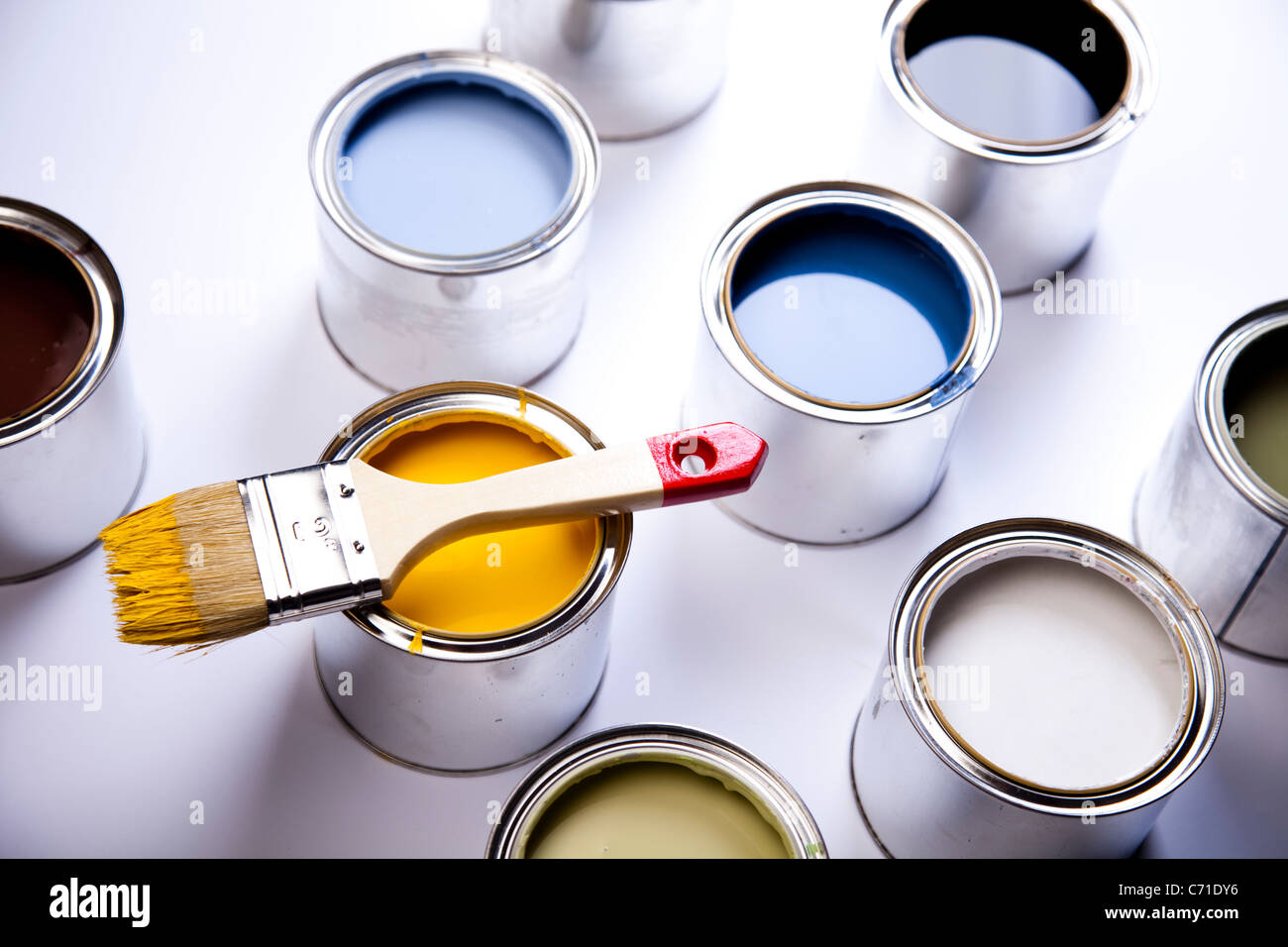Cans paints palette sample hi-res stock photography and images - Alamy