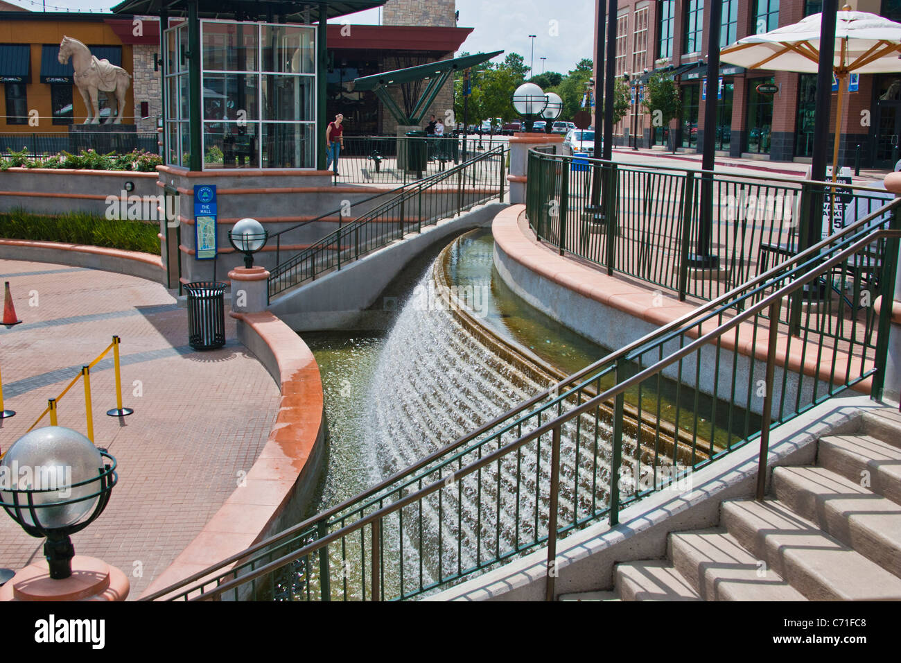 The Woodlands Waterway and River Walk in The Woodlands, Texas Stock Photo Alamy