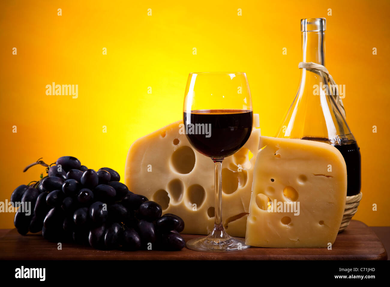 Wine and Cheese still life Stock Photo - Alamy