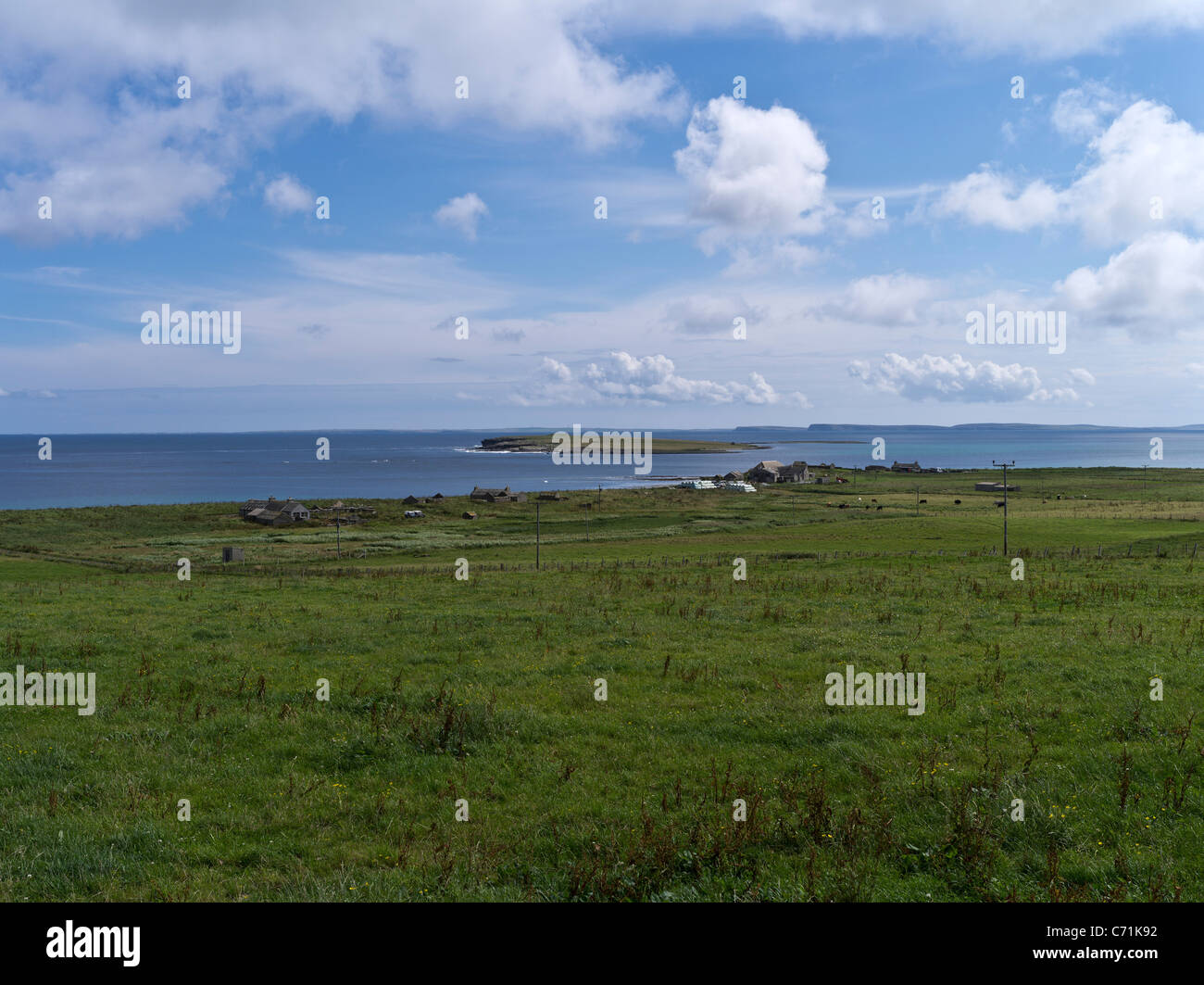 dh Holm of Papa PAPA WESTRAY ORKNEY Scotland Country land grass fields northern isles cottage isolated uk Stock Photo