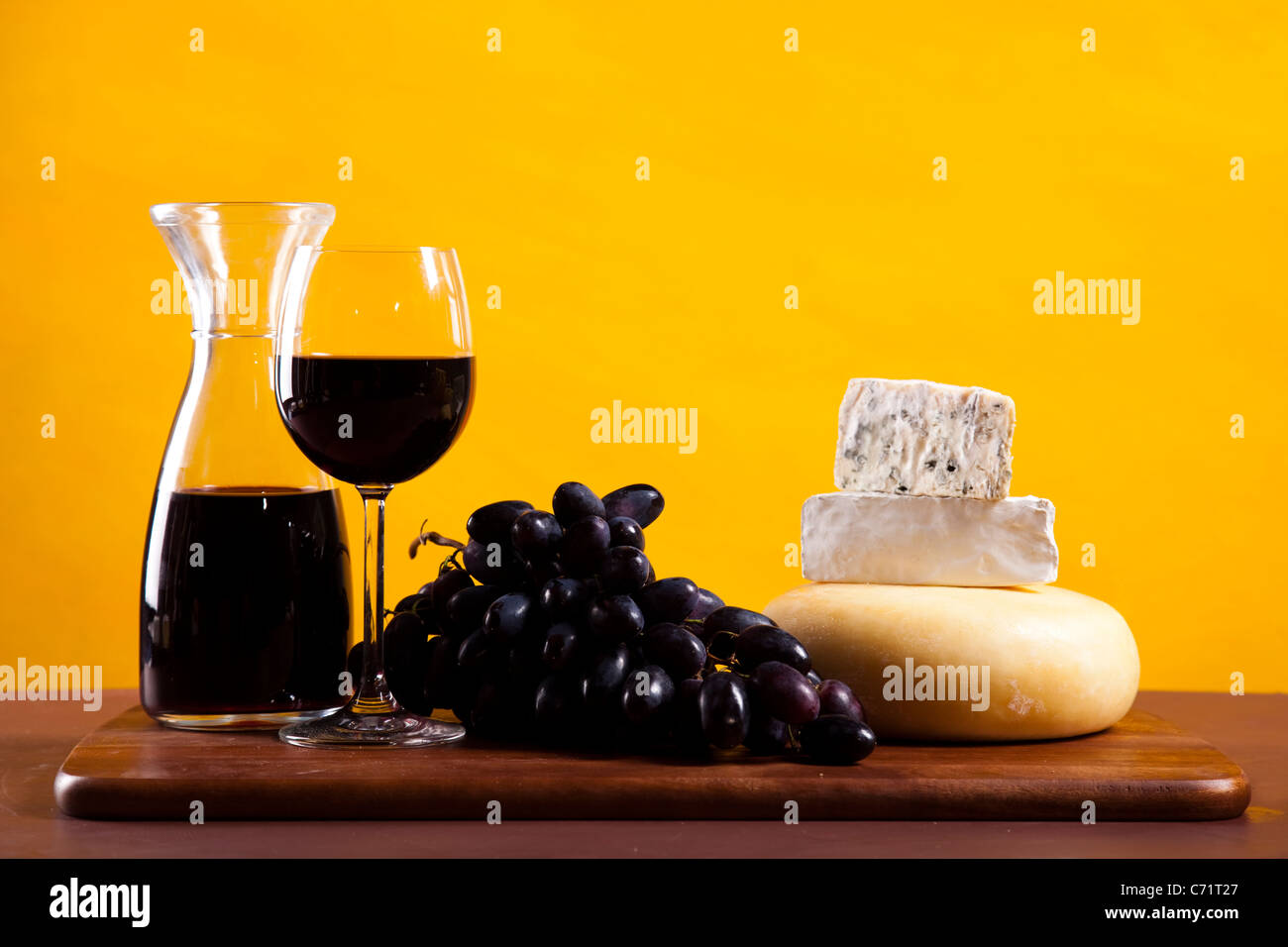 Wine and Cheese still life Stock Photo - Alamy