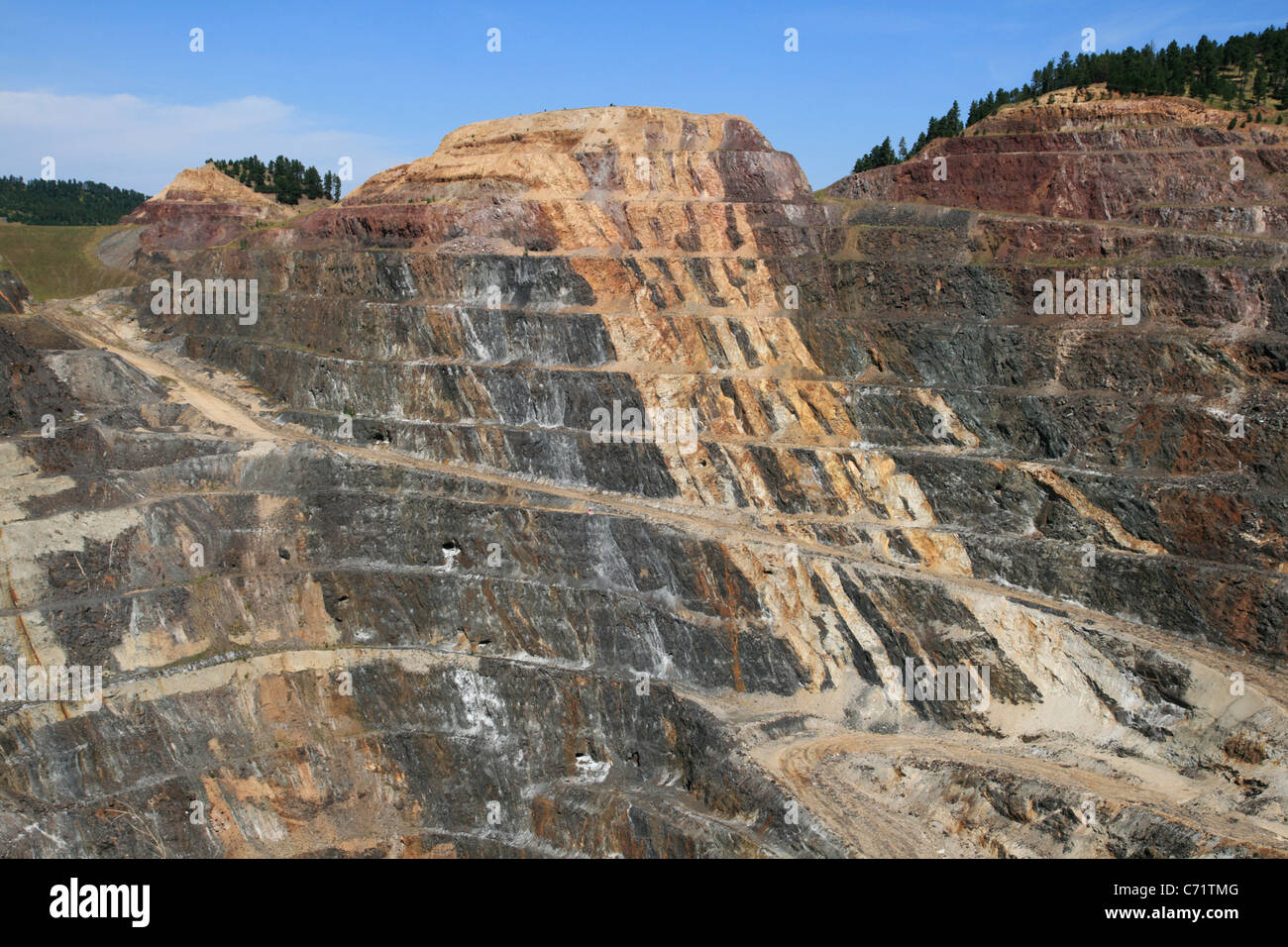 Homestake open pit gold mine in Lead, South Dakota Stock Photo