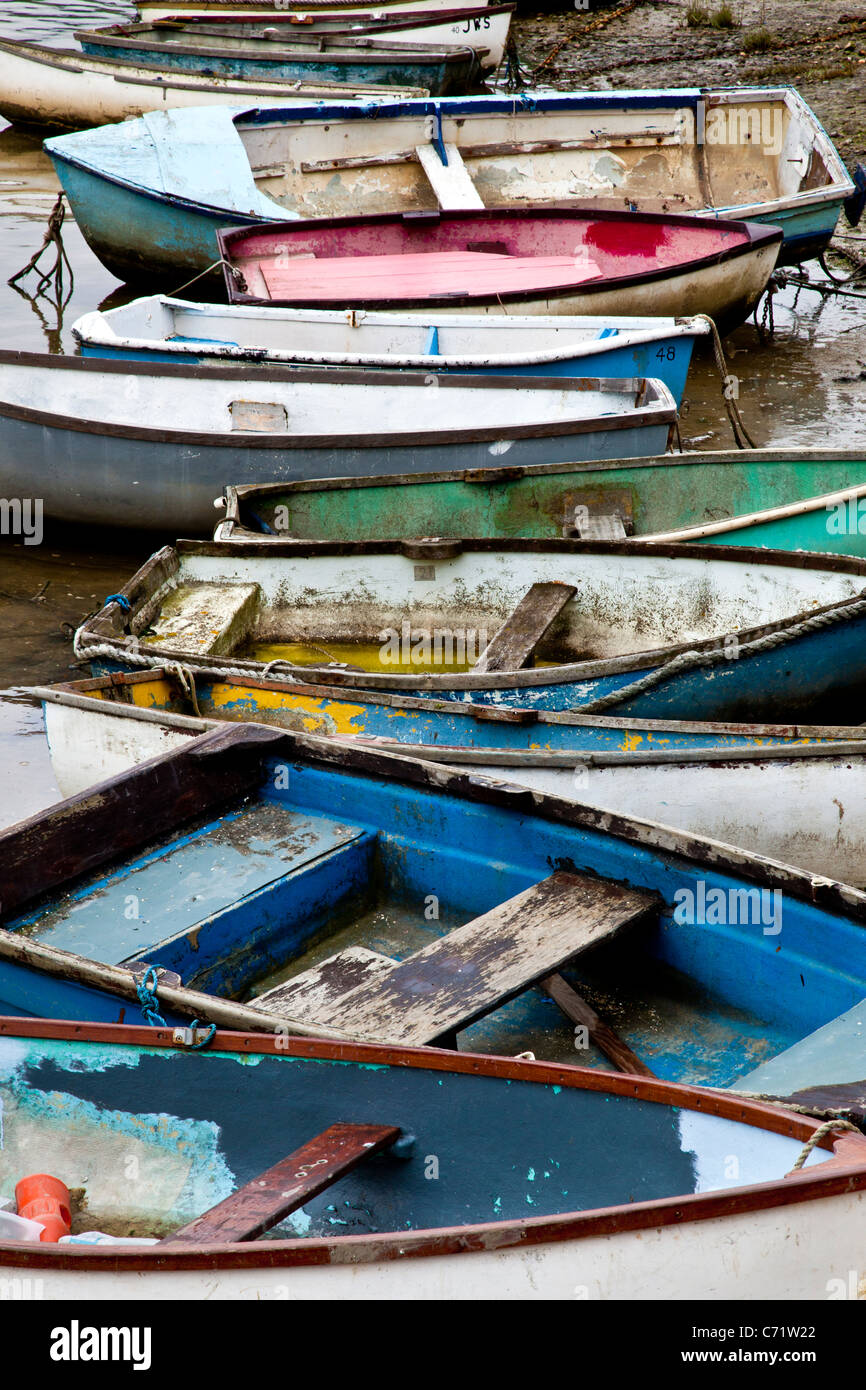 Rowing dinghies hires stock photography and images Alamy