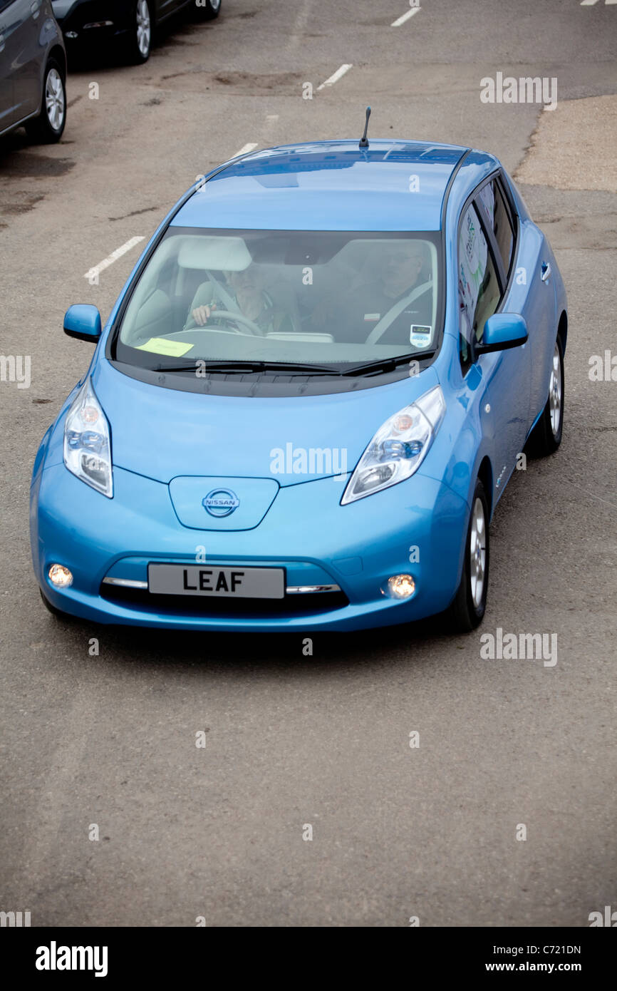 Nissan Leaf battery electric motor engine blue car green eco zero emission ecovelocity Battersea London UK England Stock Photo
