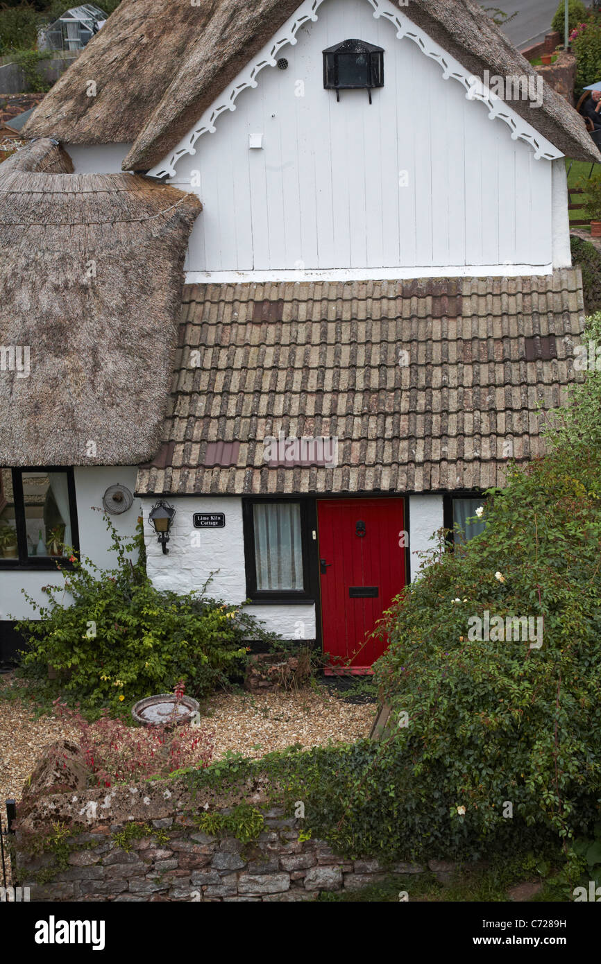Kiln roof hires stock photography and images Alamy