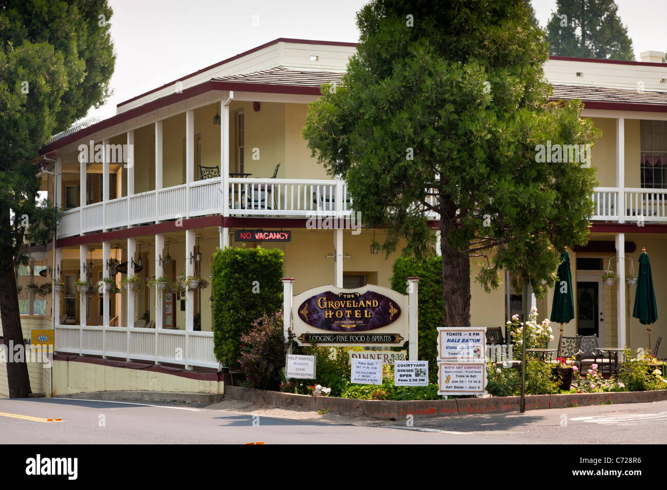 Groveland Hotel, Groveland, a pioneer gold rush town on Route 120 near