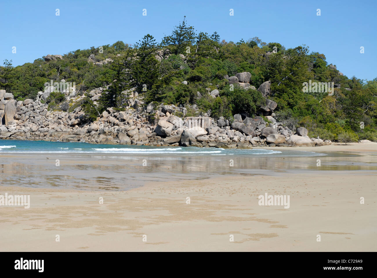 beach and granite boulders, Florence Bay, Magnetic Island, Queensland, Australia Stock Photo