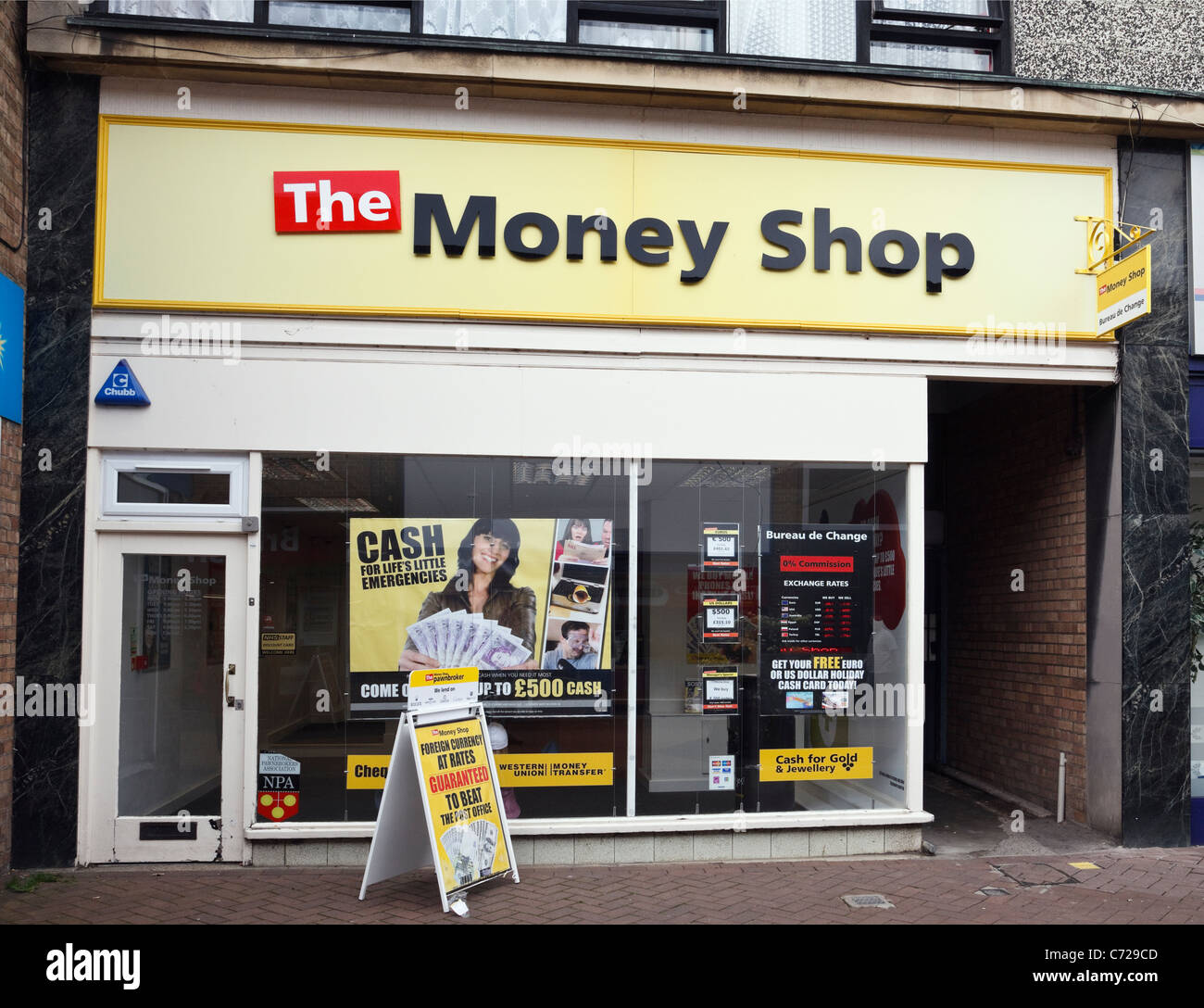 The Money Shop Offering Loans Cash For Gold And Bureau De Change Stock Photo Alamy