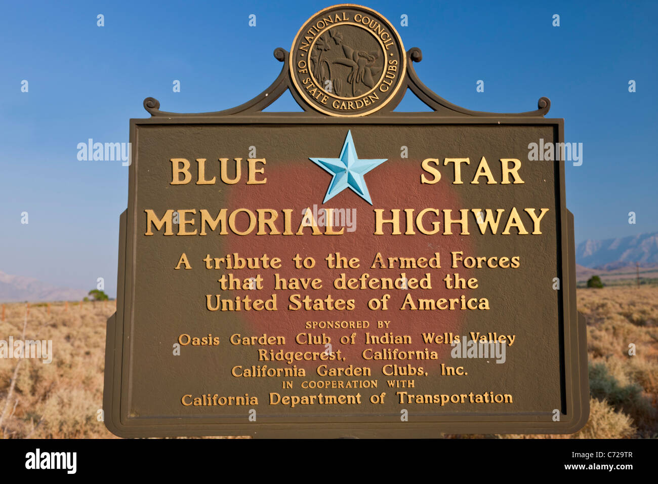 Blue Star Memorial Highway tribute to armed forces at Manzanar War Relocation Center, Independence, California, USA. JMH5304 Stock Photo