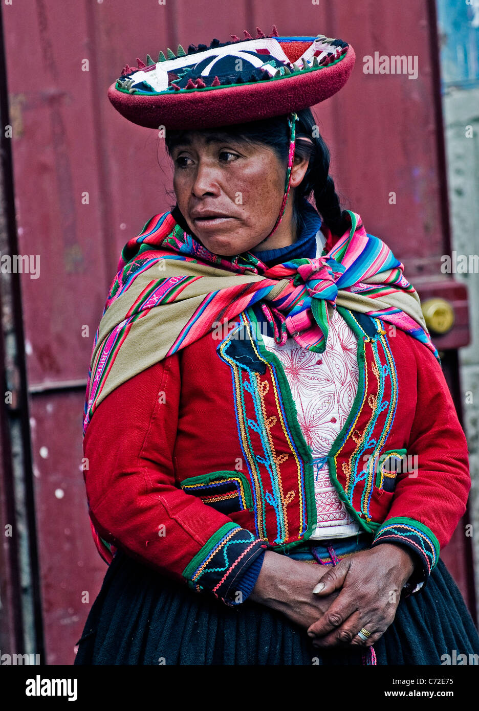 Portrait of Peruvian woman in Cusco Peru Stock Photo - Alamy