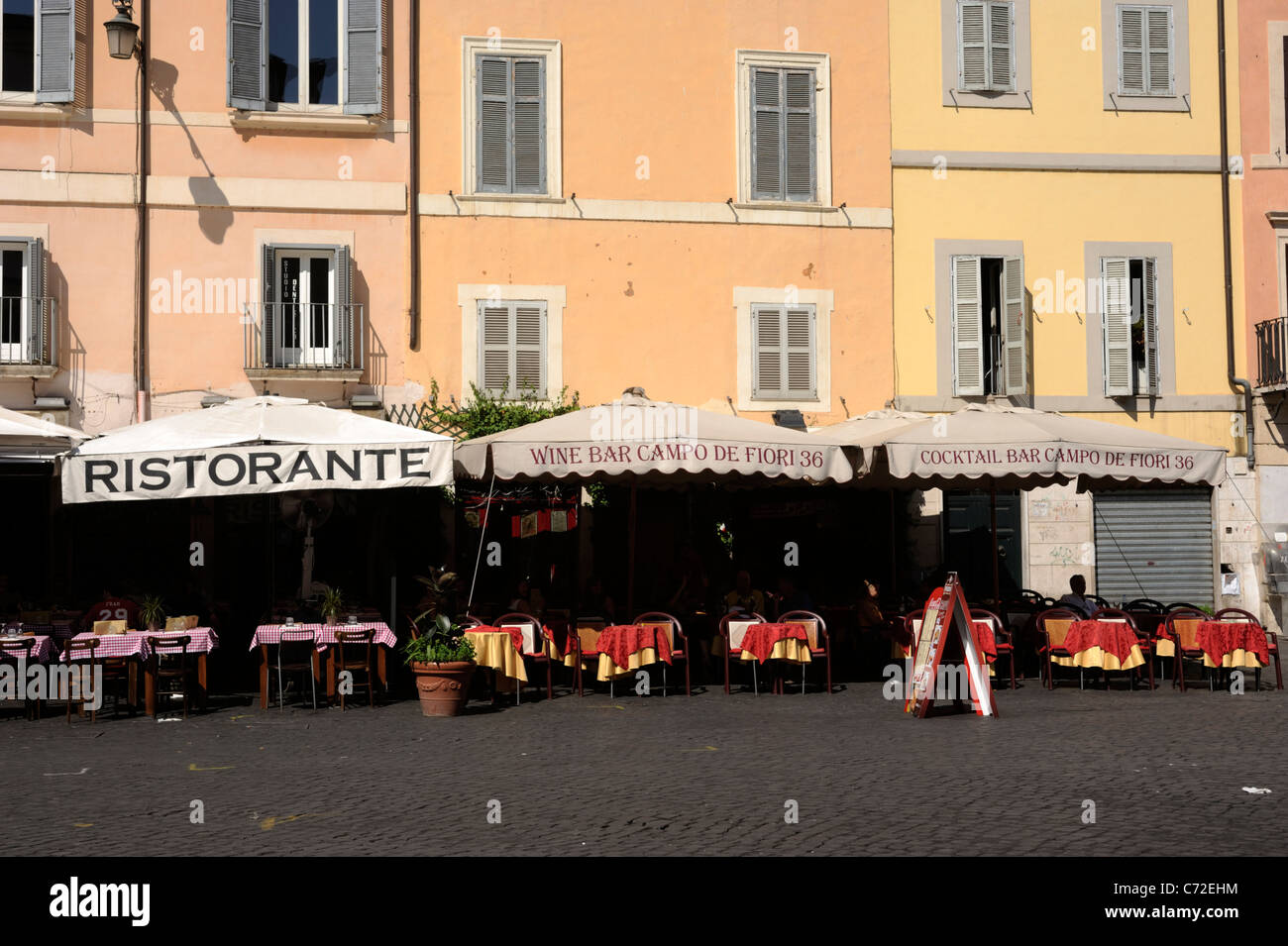 Campo De' Fiori Restaurant High Resolution Stock Photography and Images -  Alamy