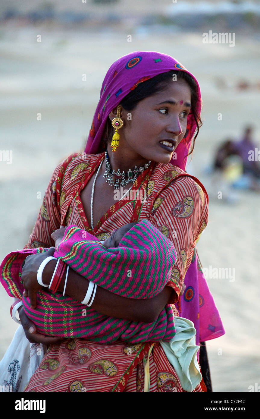 Tribal baby hi-res stock photography and images - Alamy