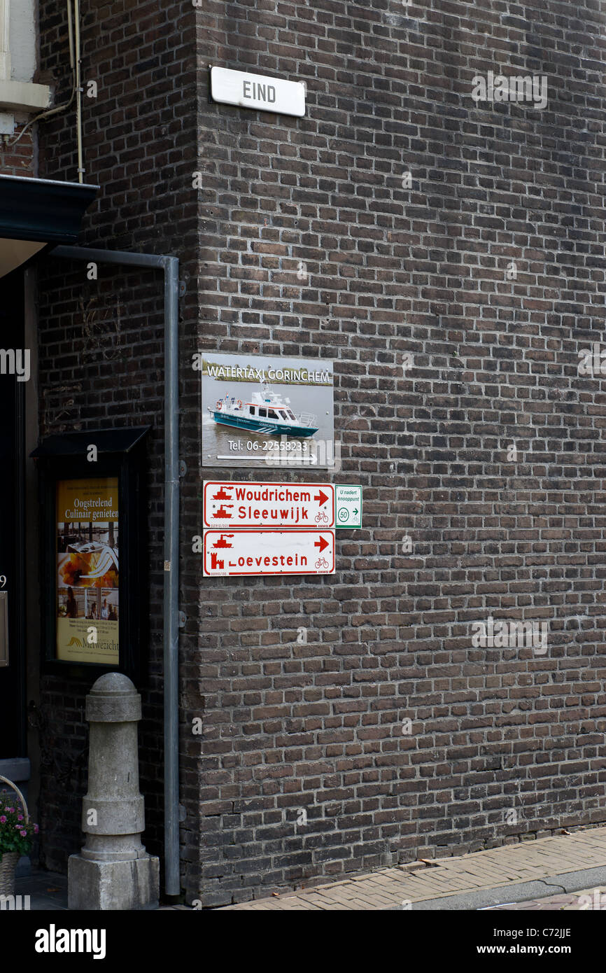 Directions towards the small ferry in Gorinchem, the so called watertaxi. Stock Photo