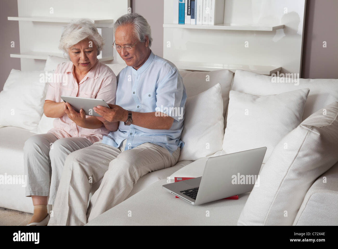 Happy family life Stock Photo - Alamy
