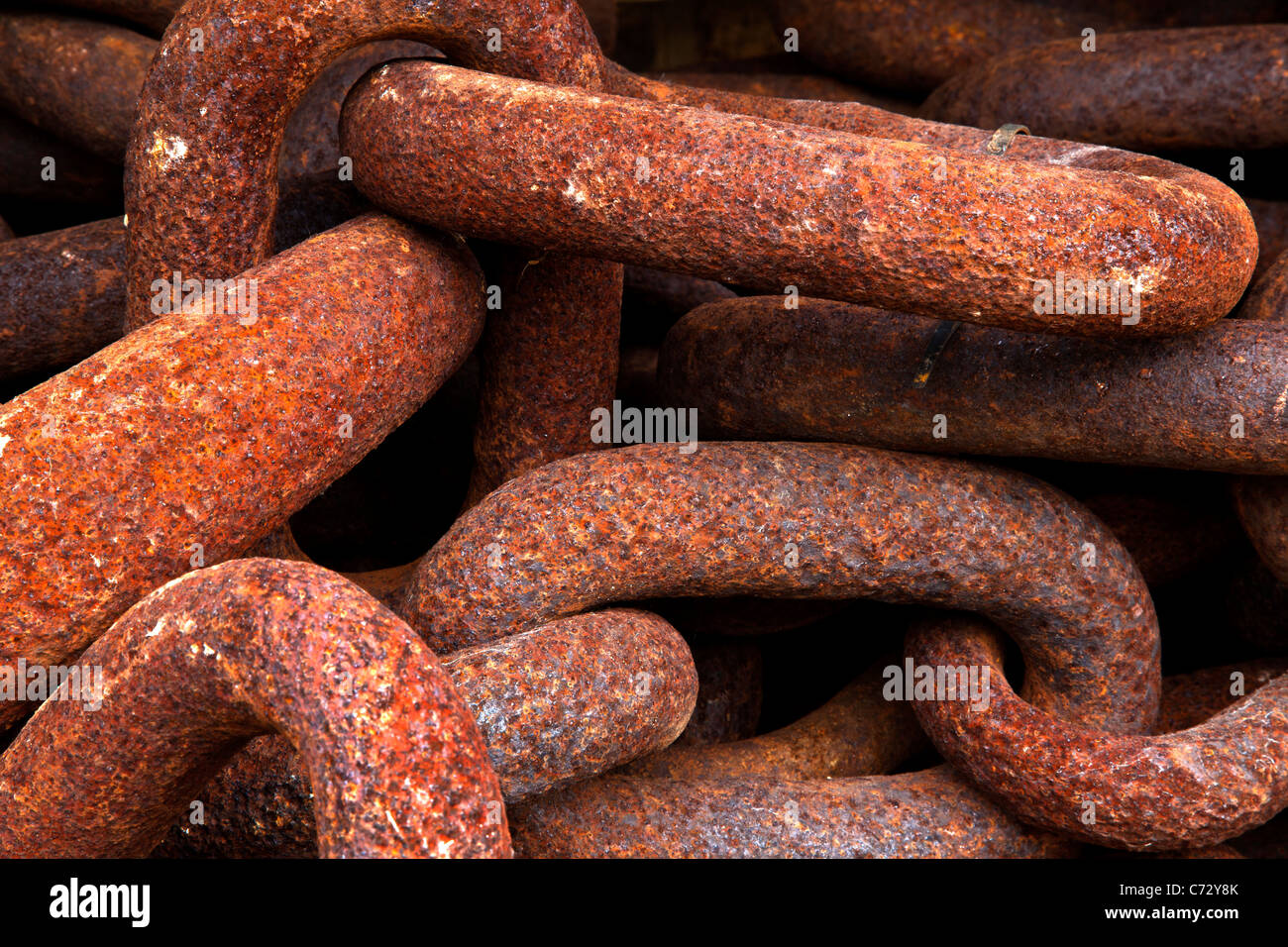 Rusted chains hi-res stock photography and images - Alamy