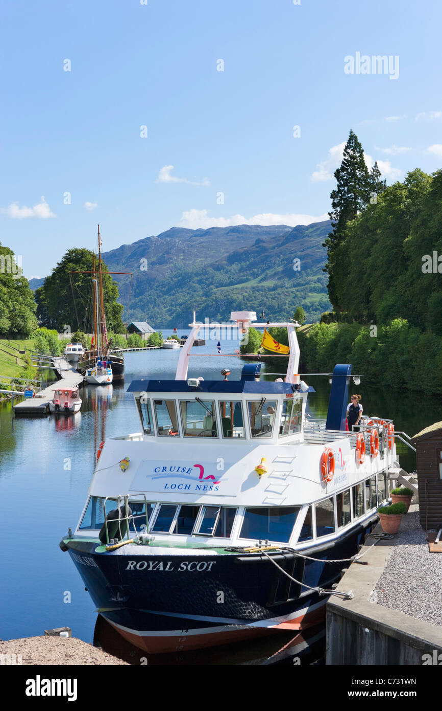 Tour boat on the Caledonian Canal looking towards Loch Ness, Fort Augustus, Highland, Scotland