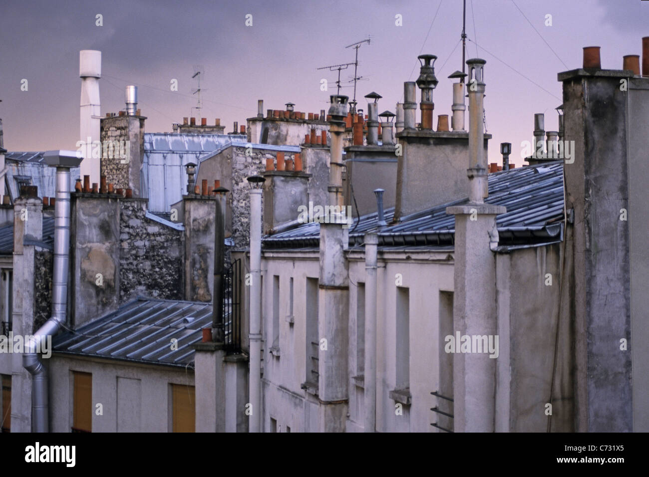 Paris rooftops dusk hi-res stock photography and images - Alamy