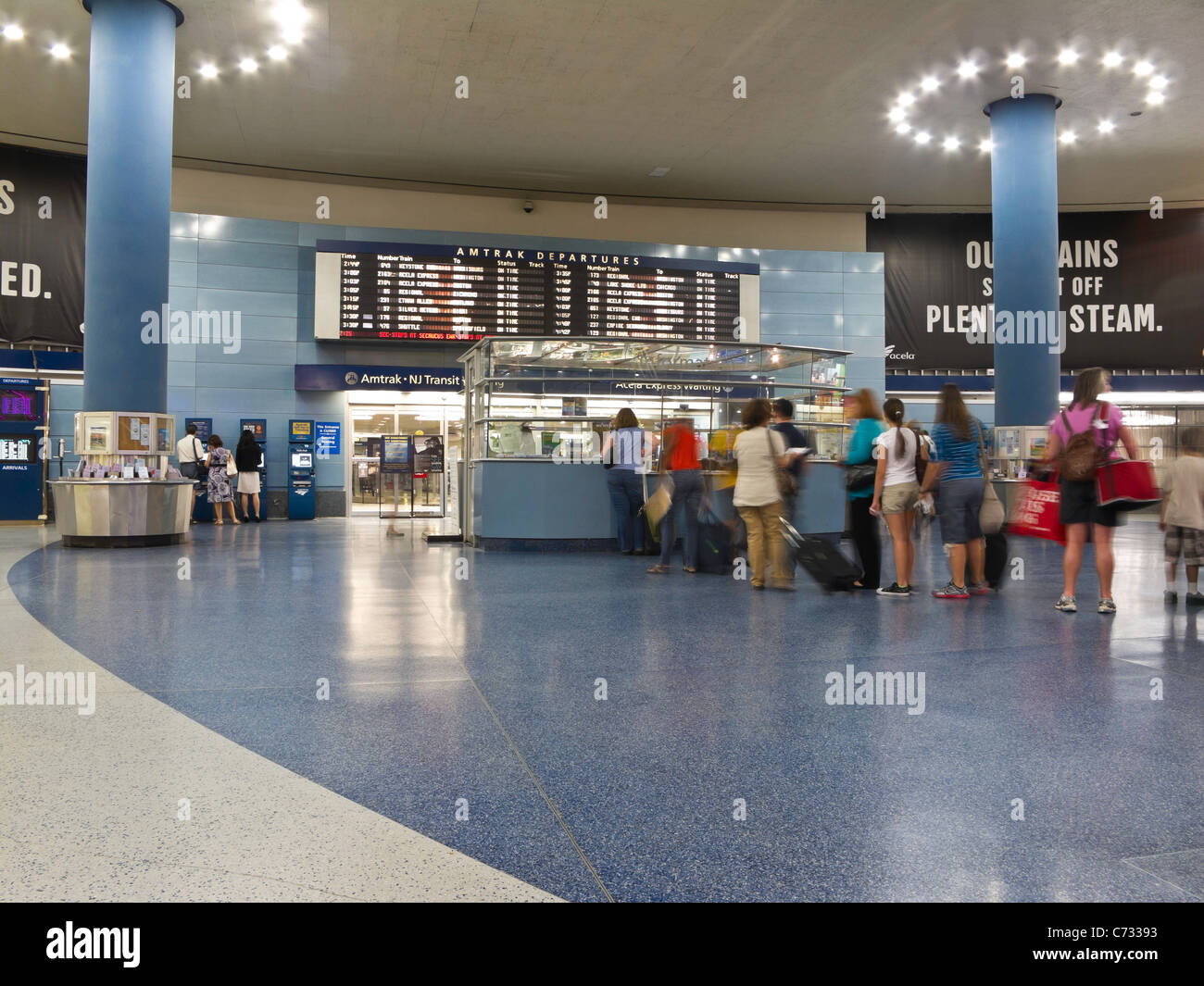 Information Lobby, Amtrak and NJ Transit Entryway. Pennsylvania Station, NYC Stock Photo