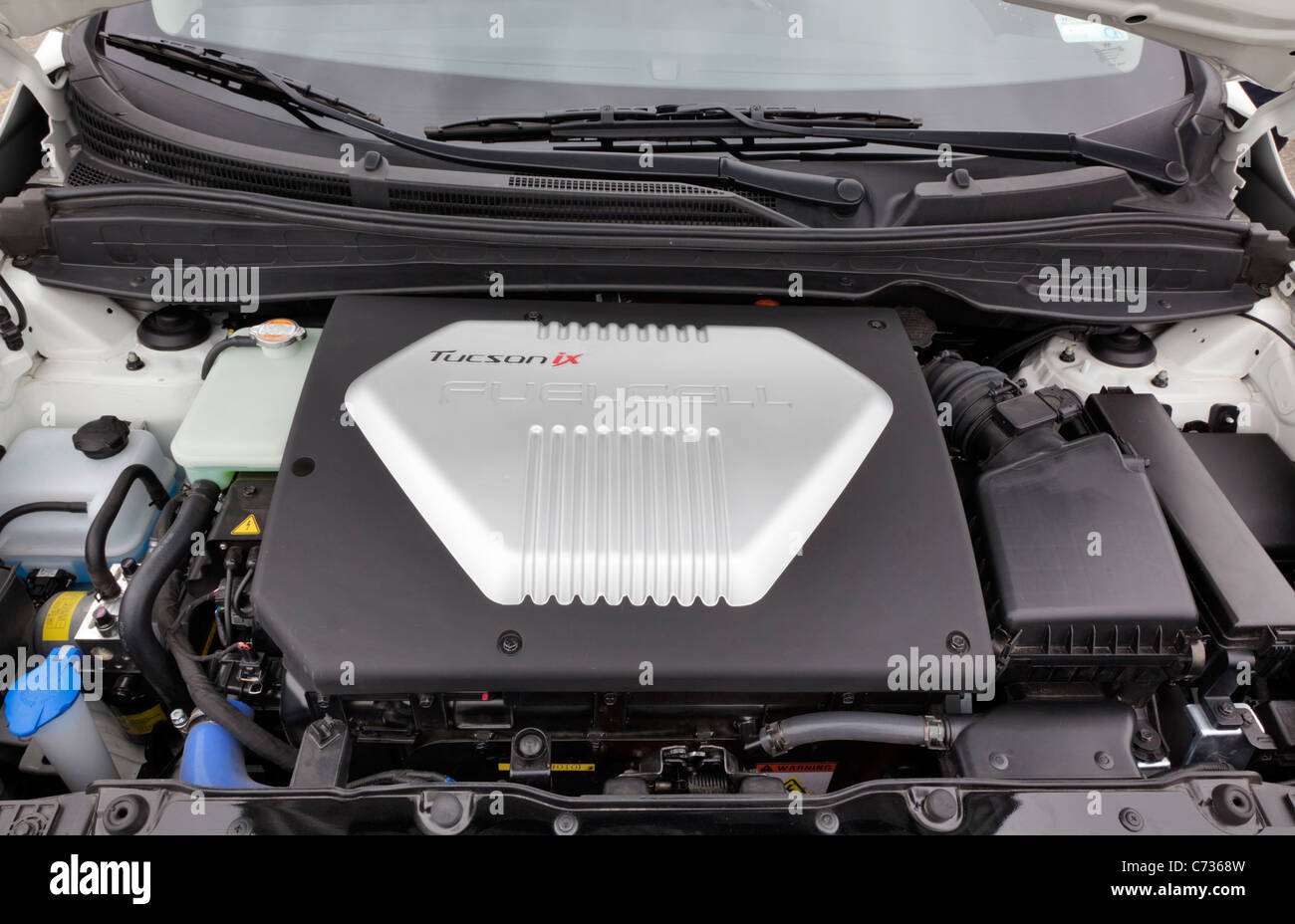 Under the bonnet of a Hyundai hydrogen Tucson ix FCEV Fuelcell Stock Photo