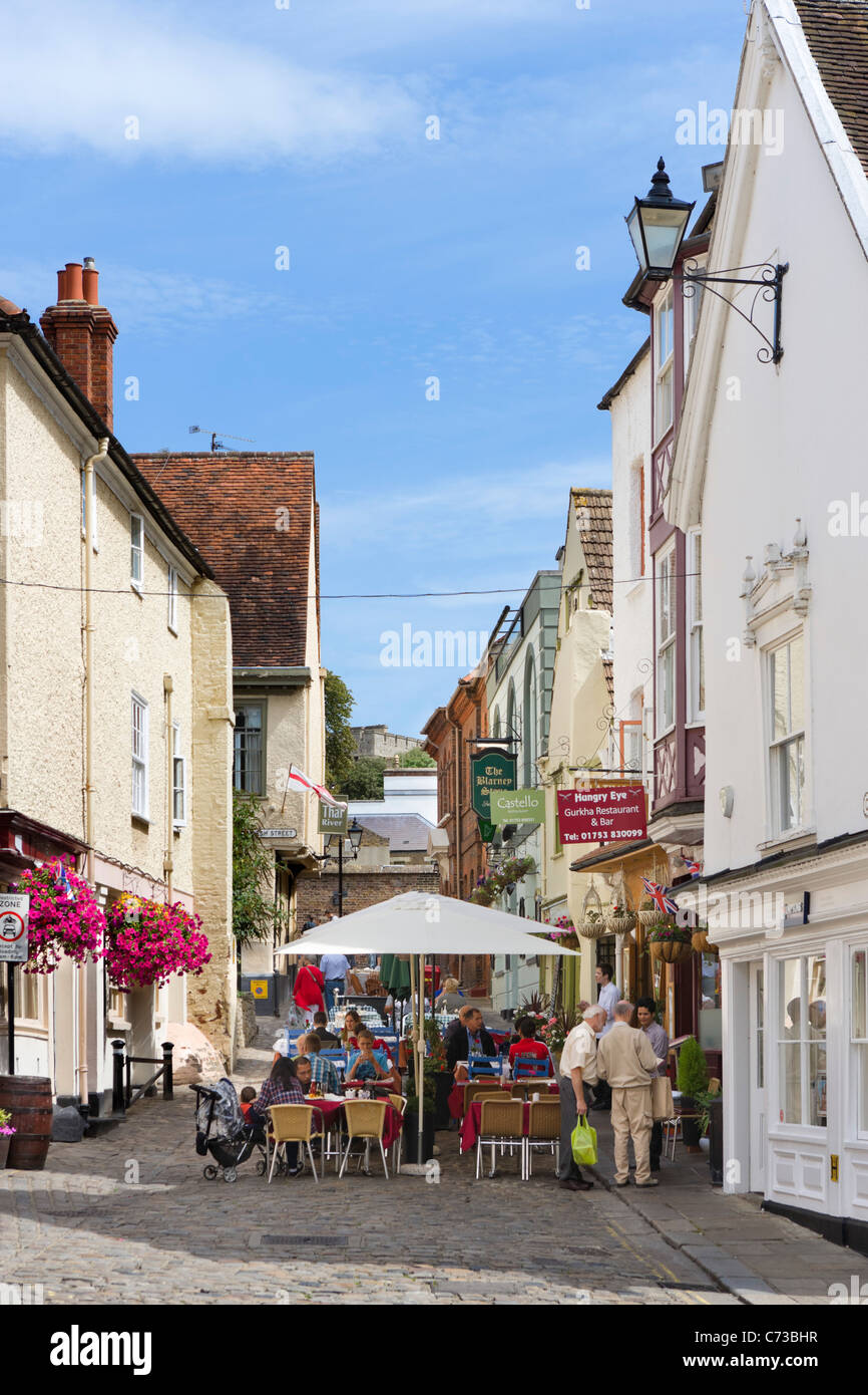 Bars and restaurants in the town centre, Windsor, Berkshire, England, UK Stock Photo