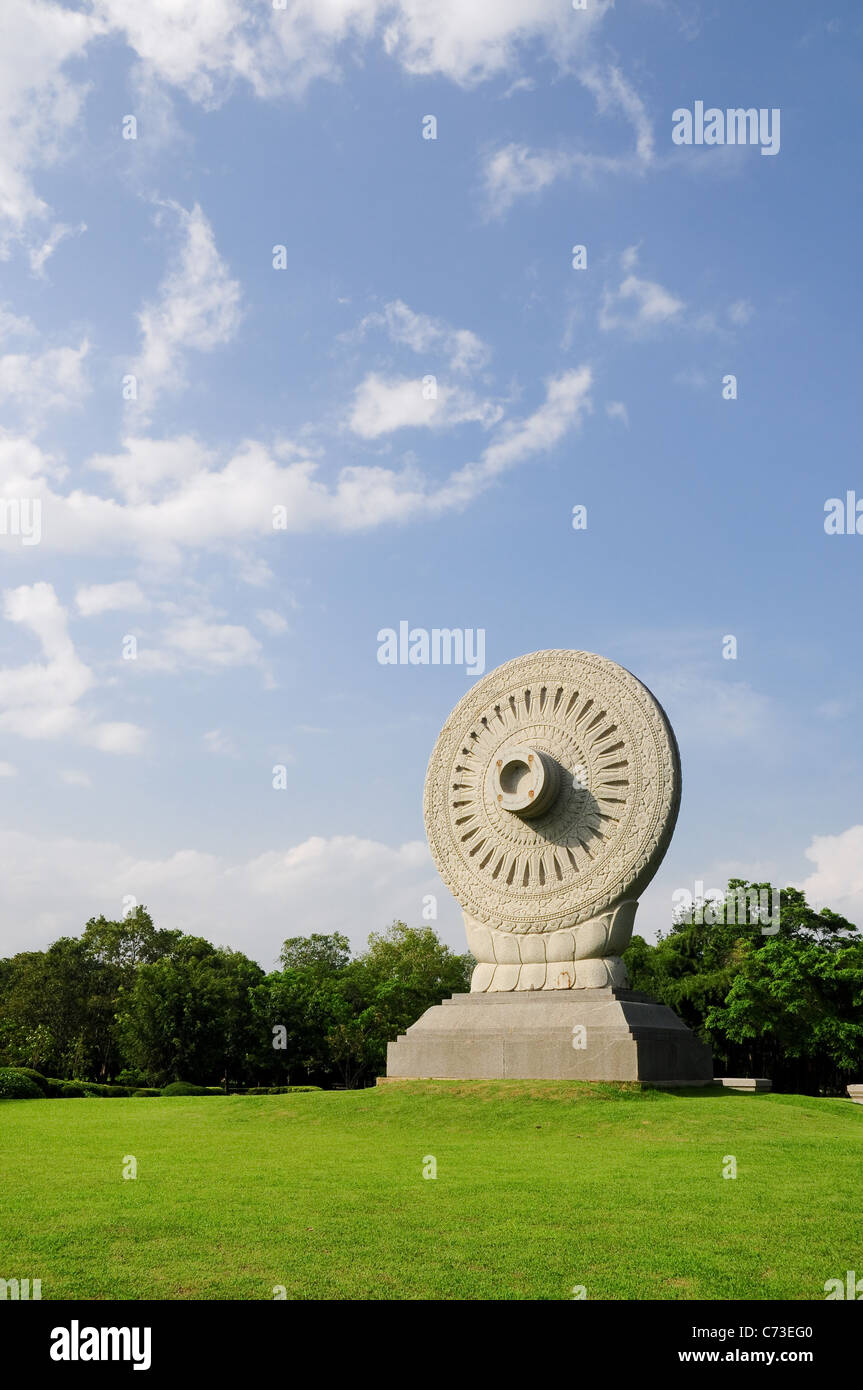 the wheel of the law or dhammacakka Stock Photo Alamy