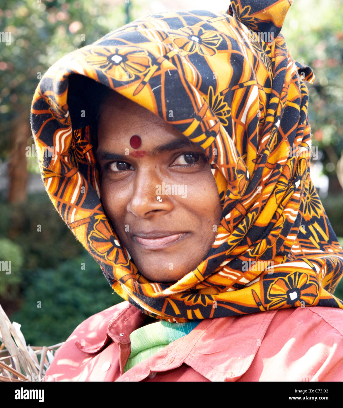 Indian head scarf hi-res stock photography and images - Alamy