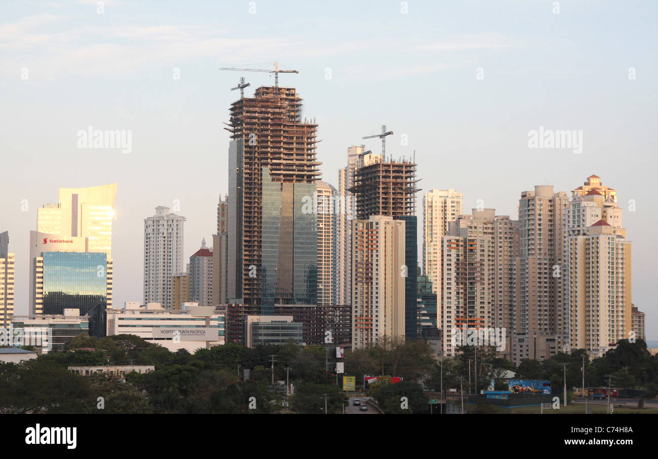 How Desided To Build Panama Construction of buildings in Panama Stock Photo - Alamy