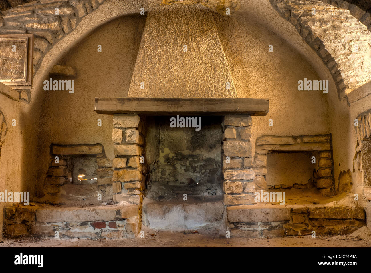 Fireplace Old Farmhouse High Resolution Stock Photography And Images Alamy