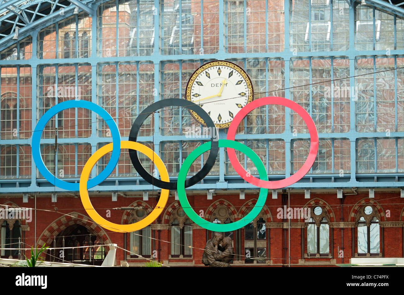 Solved Lab assignment requirement: Lab 7 - Olympic Rings | Chegg.com