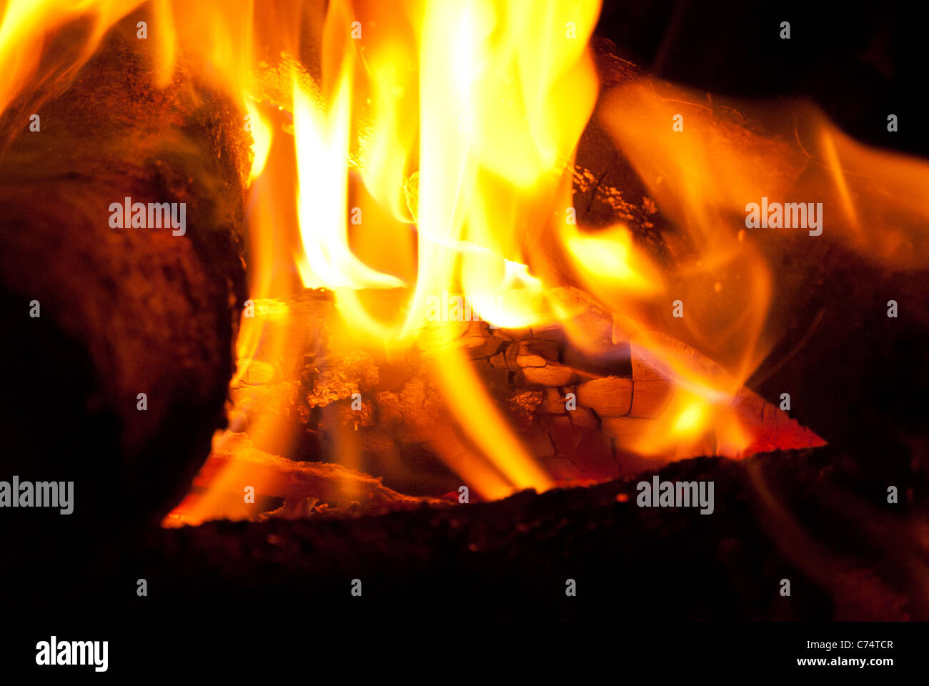 Burning pits hires stock photography and images Alamy