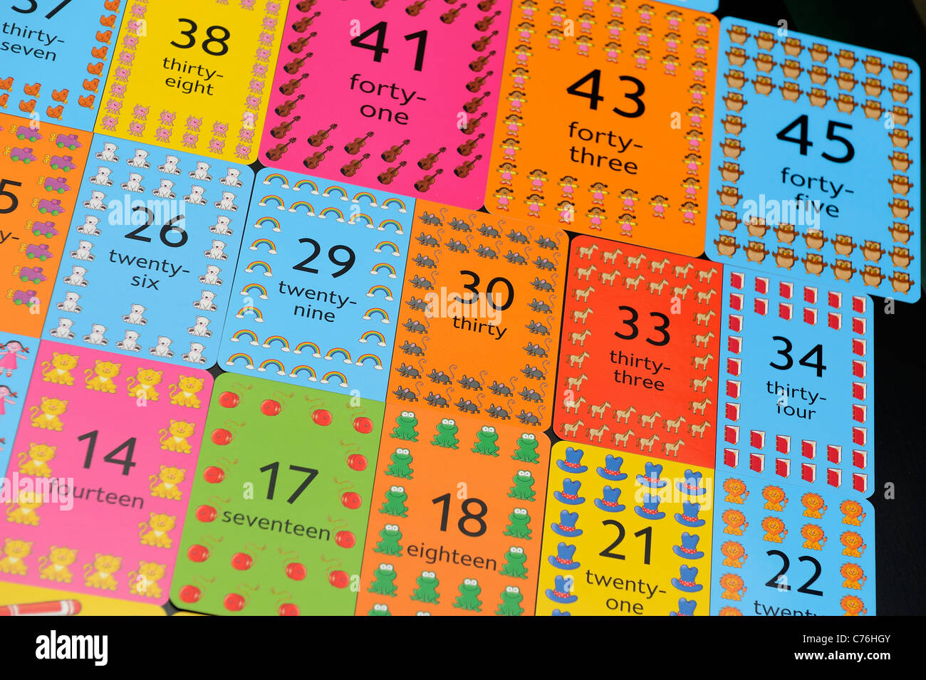 Flash cards used to assist children in learning to count. Stock Photo