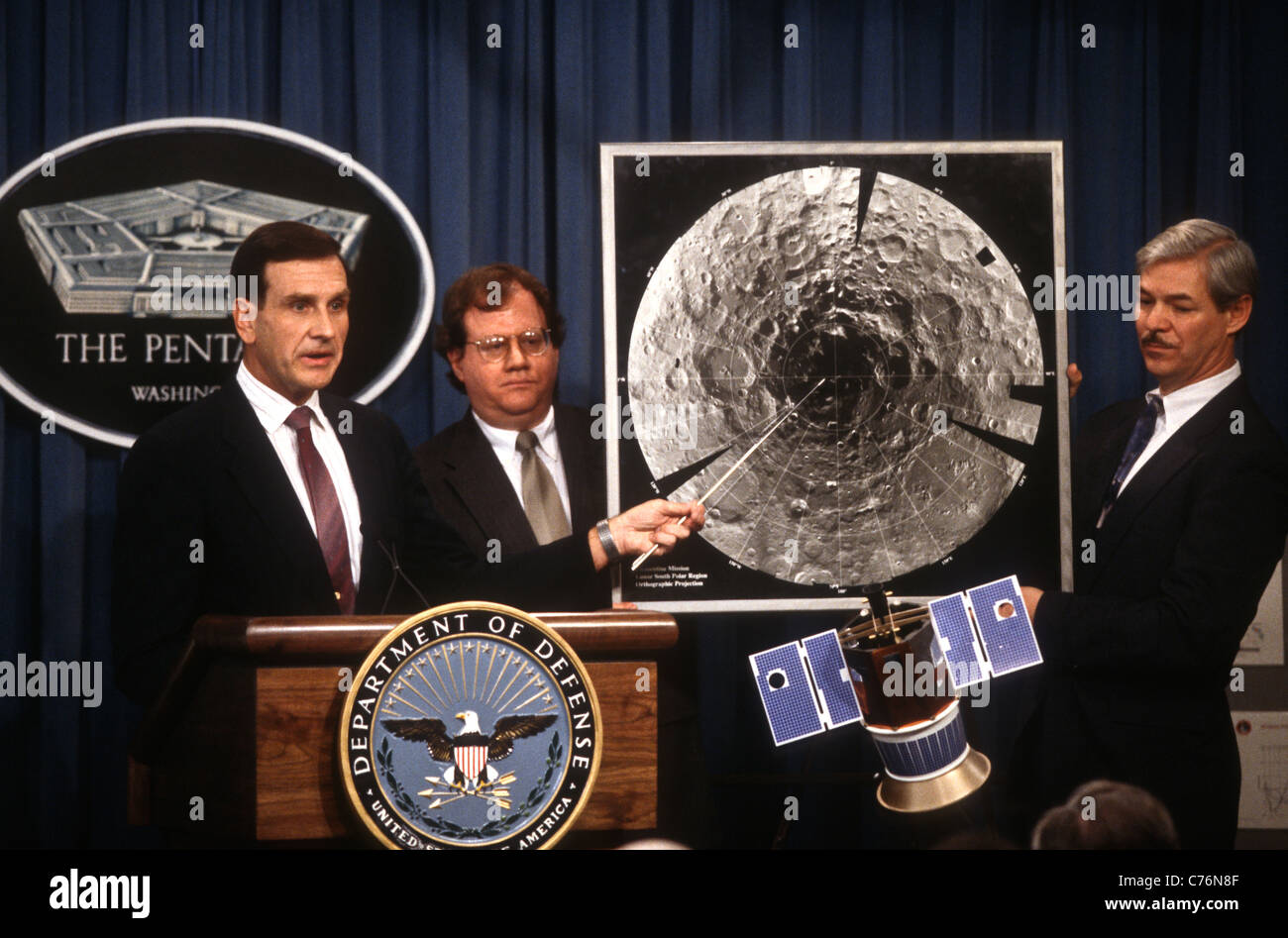 Dr. Paul Spudis highlights the Clementine Space Probe along with Dr. Stewart Nozette (center