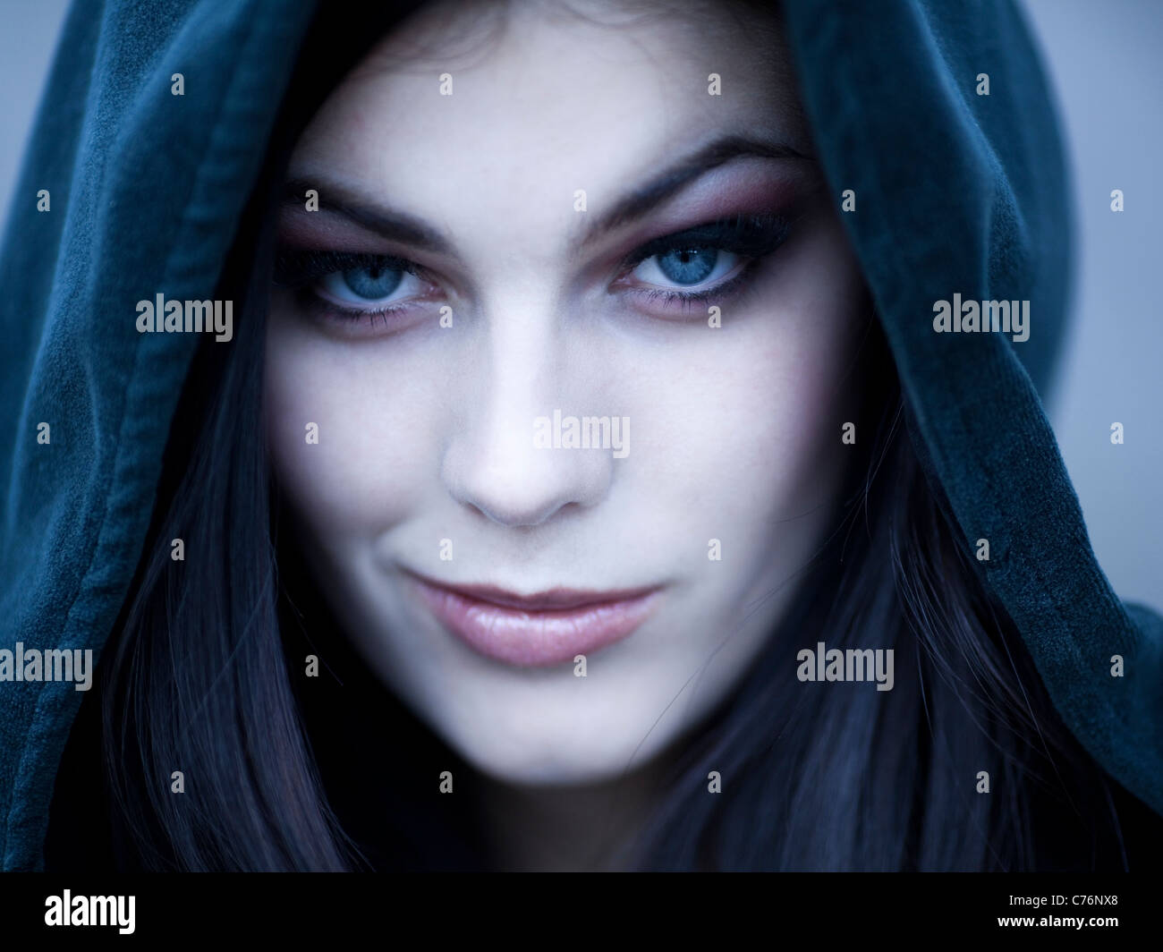 Female Vampire Hunter Stock Photo - Alamy