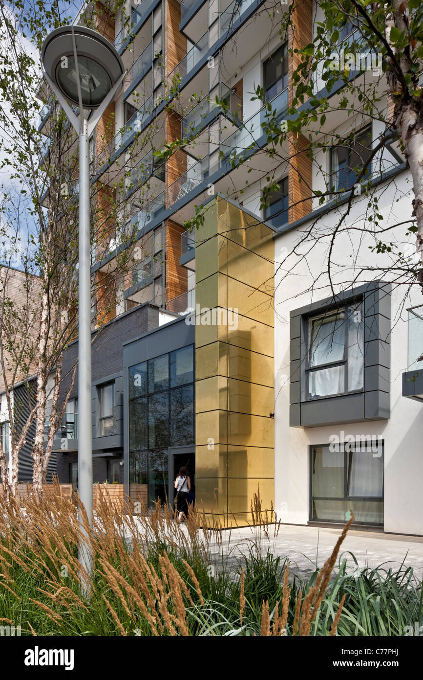 City Peninsula apartments in Greenwich, London Stock Photo Alamy