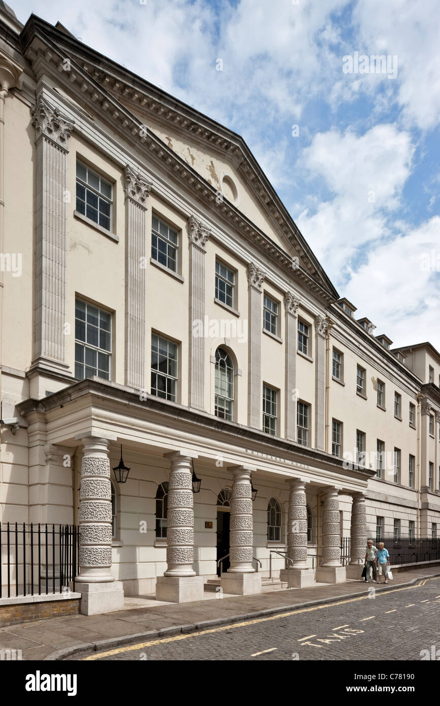 Paypal Bank offices at Whittaker House, Richmond, London. Stock Photo
