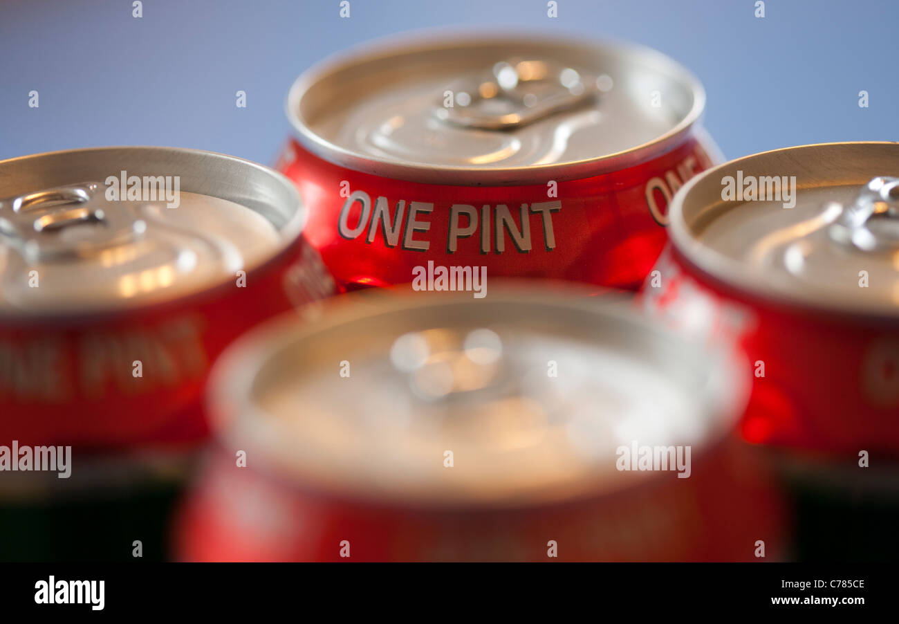 Red Ring Pull Aluminum Cans One Pint Stock Photo Alamy