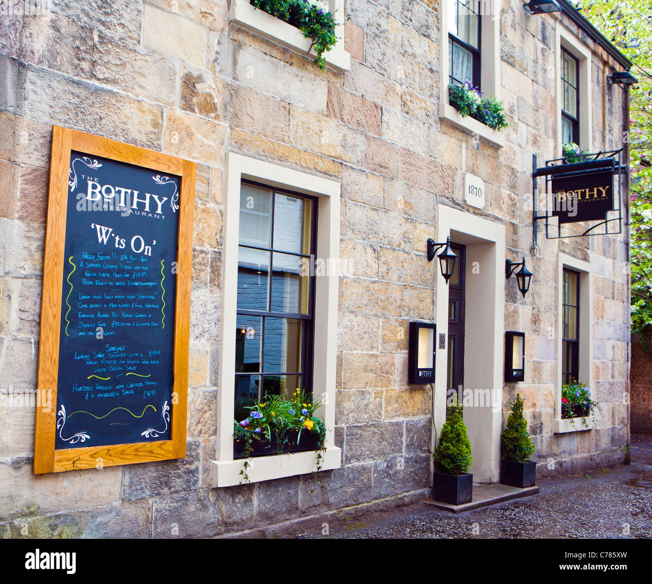 FOCUS ON THE MENU BOARD AT THE BOTHY RESTAURANT IN GLASGOW Stock Photo