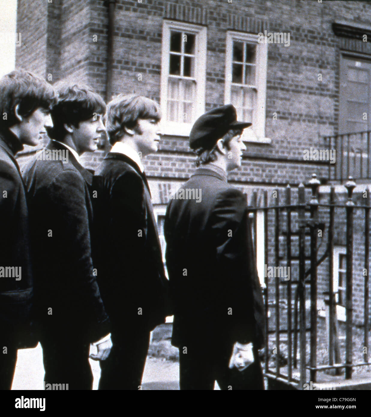 A HARD DAY'S NIGHT (1964) RINGO STARR, GEORGE HARRISON, PAUL MCCARTNEY ...