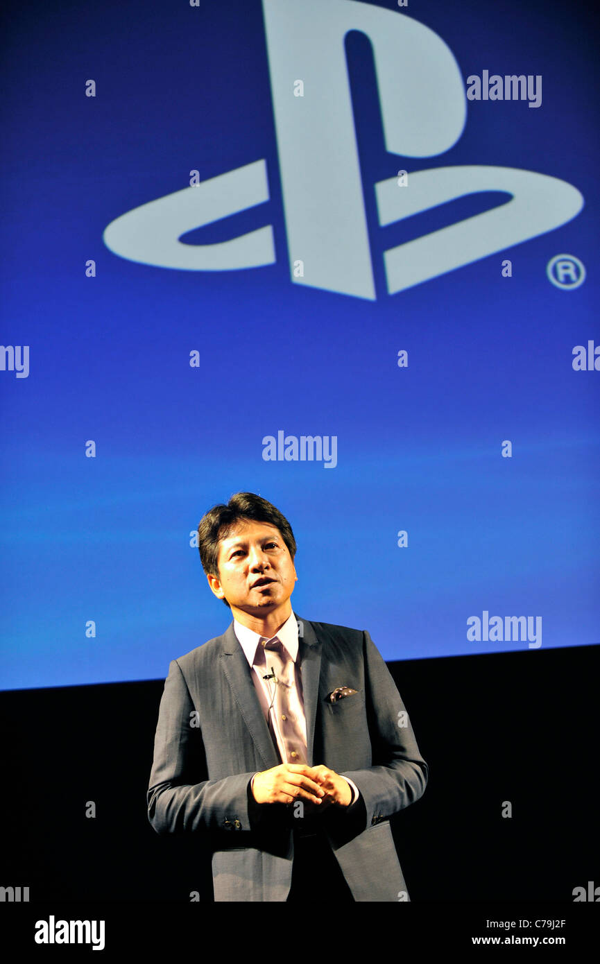 Hiroshi Kawana, president of Sony Computer Entertainment Japan, speaks during a press event to unveil the PSVita in Tokyo, Japan Stock Photo